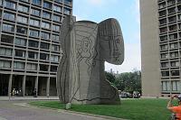  Picasso sculpture